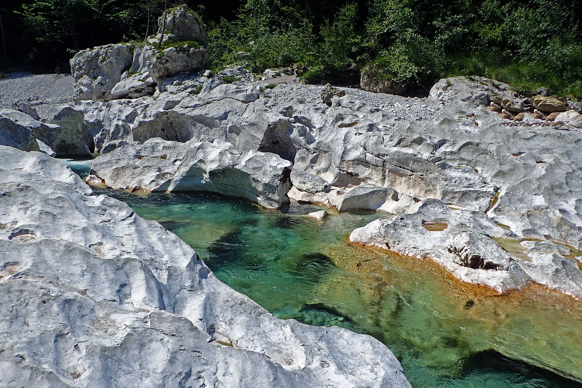River Trekking torrente Arzino