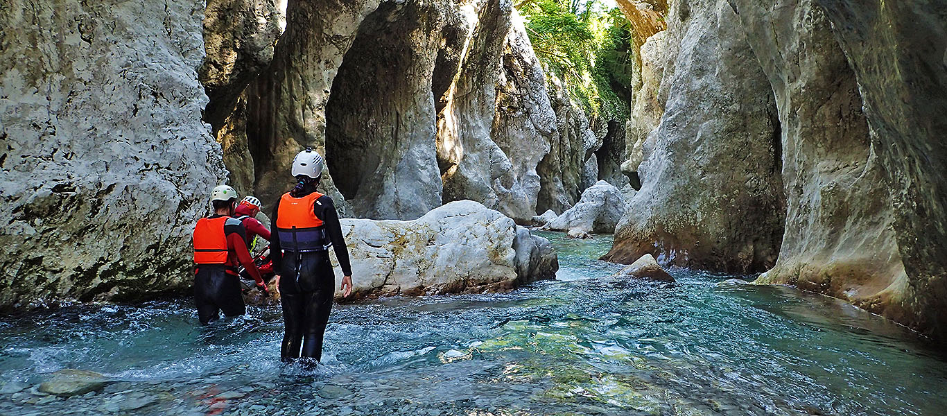 River Trekking torrente Arzino