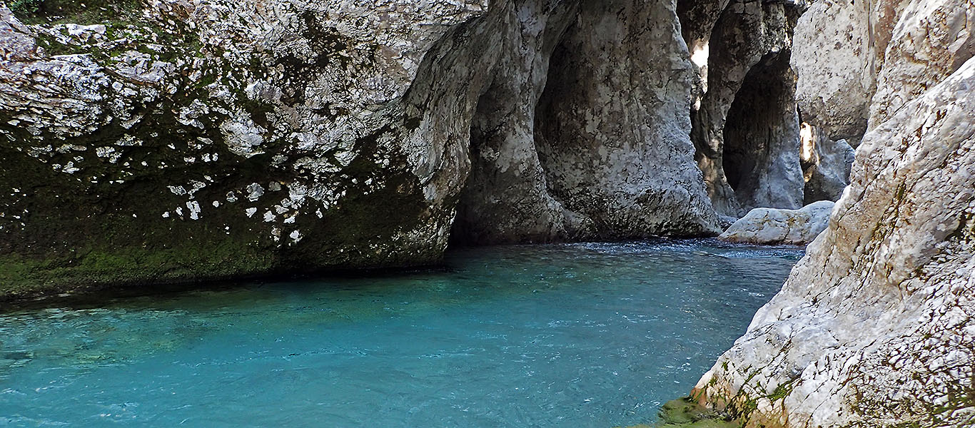 River Trekking torrente Arzino