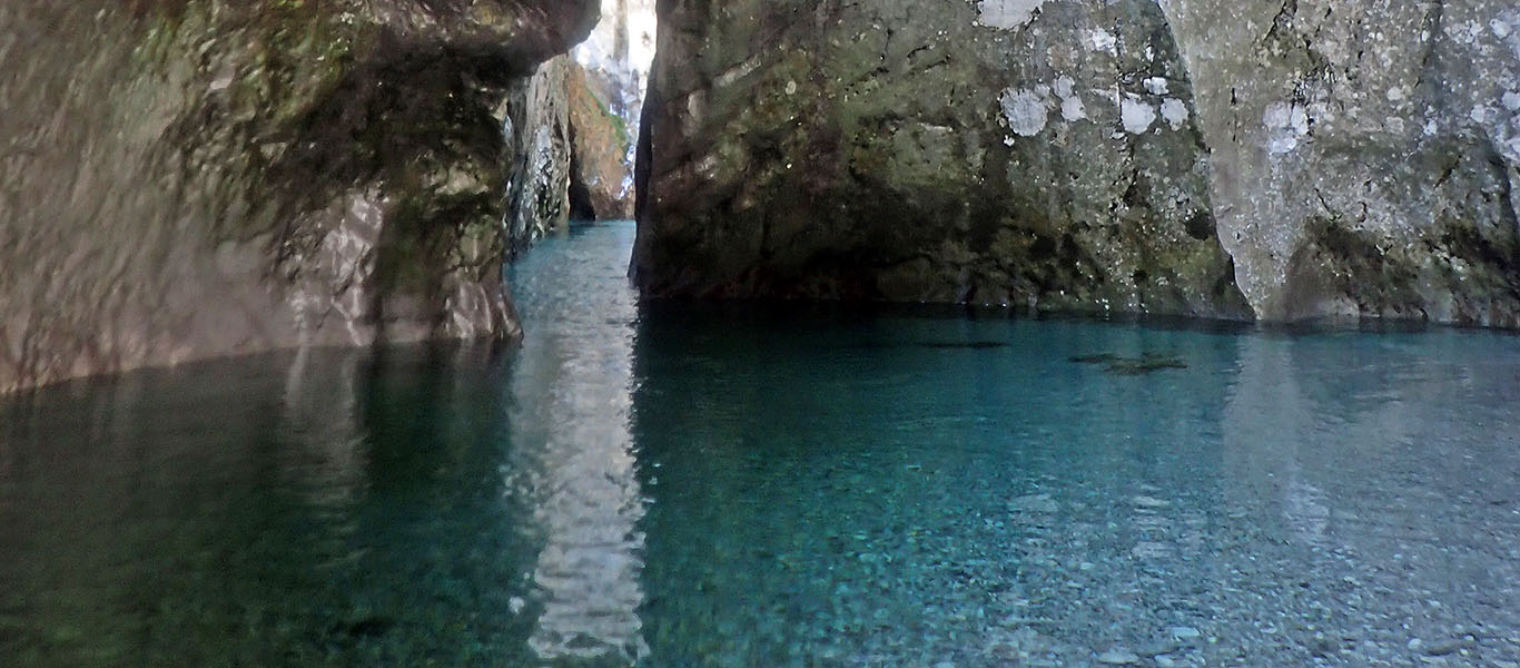 River Trekking torrente Arzino